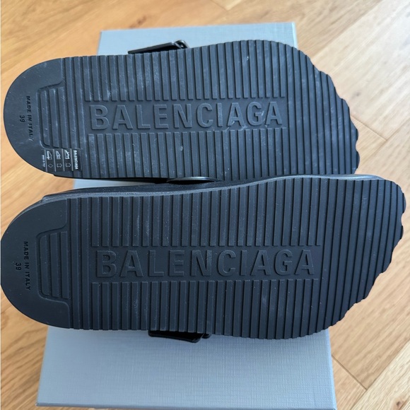 Balenciaga Sunday Mules - Picture 8 of 10